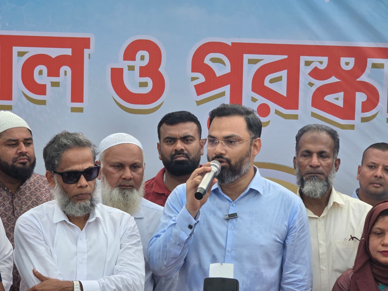 খেলাধুলাকে চতুর্থ শ্রেণি থেকে পাঠ্যবইয়ে অন্তর্ভুক্তির উদ্যোগ